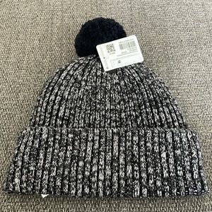 NWT: Lululemon Fleece Lined Beanie